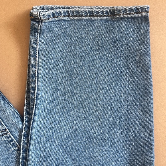 Levi’s  Ribcage Straight Ankle Jeans - Picture 5 of 10